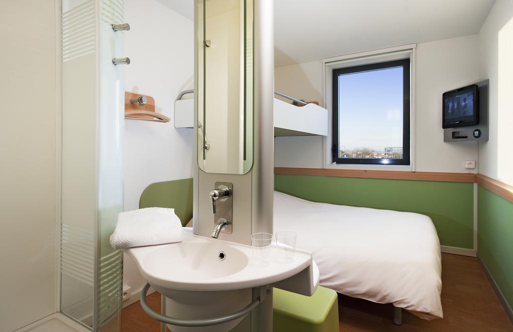 Ibis Budget Toulouse Aeroport Blagnac Oda fotoğraf